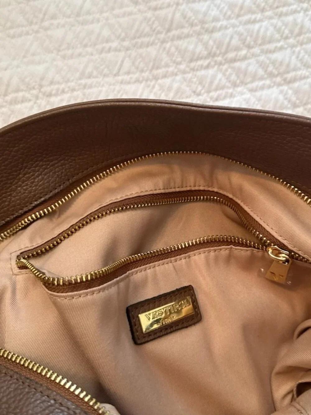 Vestirsi Serena Mocha Leather Hobo Bag